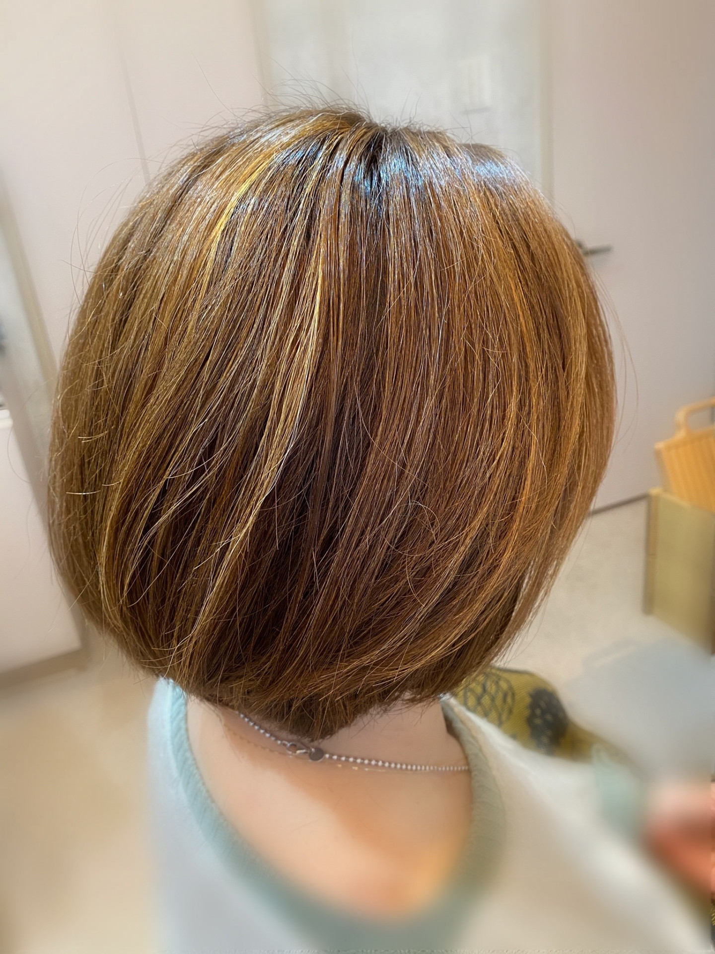 ☆明るめグレイカラー☆ハイライト☆グラボブ☆