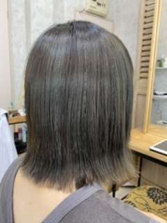 外ハネ☆グレージュカラー